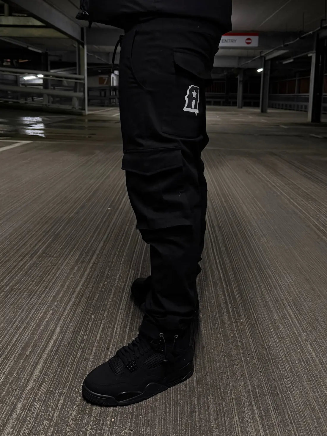 DIAMOND BLACK RHINESTONE CARGOS